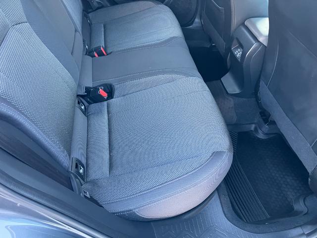 クロストレック リミテッド　純正ナビ　フルセグＴＶ　バックモニター　全周囲カメラ　ＳＴＩマフラー　アイサイト　ｅ－ＢＯＸＥＲ　パワーシート　シートヒーター　Ｂｌｕｅｔｏｏｔｈ　ＵＳＢ　ウィンカーミラー　フォグ　スマートキー（16枚目）