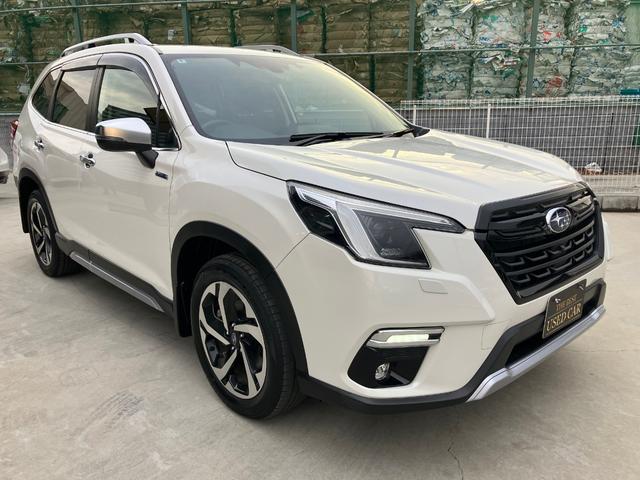 フォレスター アドバンス　パナソニックナビ　フルセグＴＶ　バックモニター　Ｆ・Ｓモニター　アルパイン後席フリップダウンモニター　デジタルインナーミラー　リアパワーハッチ　アイサイト　パワーシート　シートヒーター　ルーフレール（5枚目）