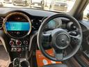 クーパーＳ　コンバーチブル　ミニ・ユアーズ・トリム　ユアーズ・ソフトトップ　黒革シート　バックモニター　ＡｐｐｌｅＣａｒｐｌａｙ　Ｂｌｕｅｔｏｏｔｈ　ＵＳＢ　ワイヤレス充電　シートヒーター　ドラレコ　ＥＴＣ　スマートキー（18枚目）