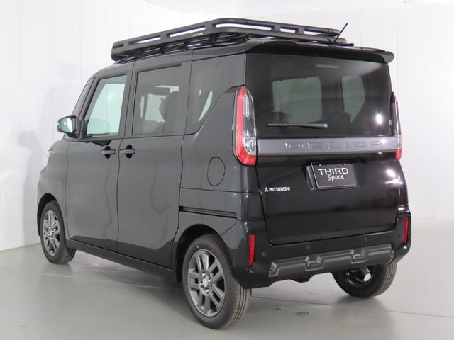 デリカミニ Ｔ　プレミアム　４ＷＤ　全周囲カメラ　両側電動スライドドア　ナビ　クリアランスソナー　オートクルーズコントロール　衝突被害軽減システム　ＬＥＤヘッドランプ　スマートキー　アイドリングストップ　シートヒーター（8枚目）