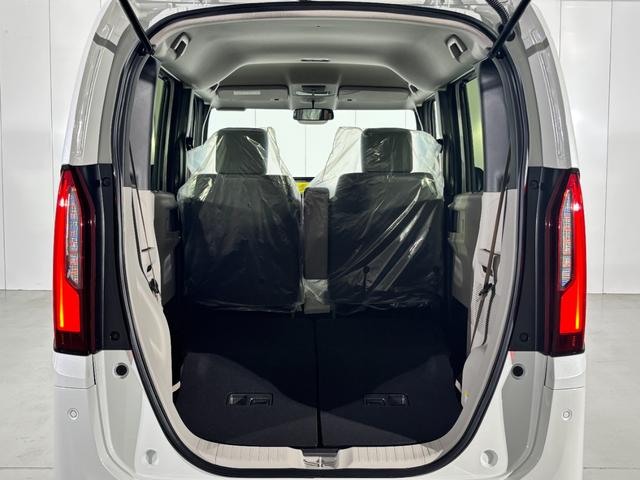 N-BOX ベースグレード 両側スライド・片側電動 クリアランスソナー オートクルーズコントロール レーンアシスト 衝突被害軽減システム オートライト LEDヘッドランプ スマートキー アイドリングストップ 電動格納ミラー(22枚目)