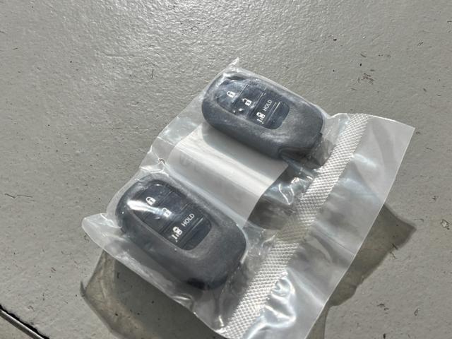 N-BOX ベースグレード 両側スライド・片側電動 クリアランスソナー オートクルーズコントロール レーンアシスト 衝突被害軽減システム オートライト LEDヘッドランプ スマートキー アイドリングストップ 電動格納ミラー(28枚目)