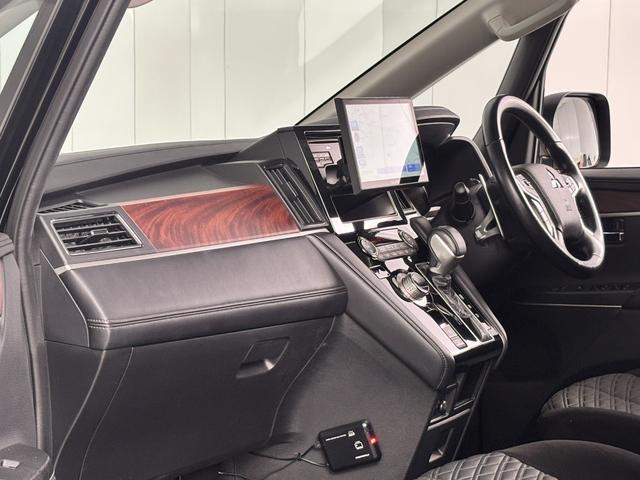 デリカD:5 P JAOS フロントグリル マッドフラップ GOQBUTO-RIII テクスチャブラック ブラックアウトガーニッシュ Weds MUD VANCE 16inch OPEN COUNTRY R/T(20枚目)