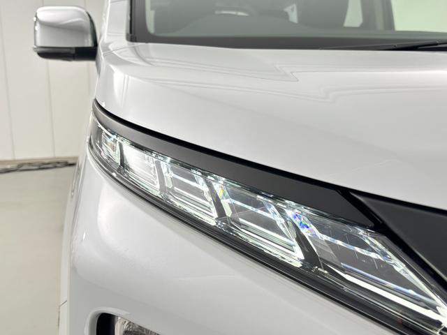 デリカD:5 P GOQBUTO-RIIIメタルグレー JAOS フロントグリル マッドフラップ エムクライム ノマド16inch ブラックアウトガーニッシュ OPEN COUNTRY R/T(11枚目)