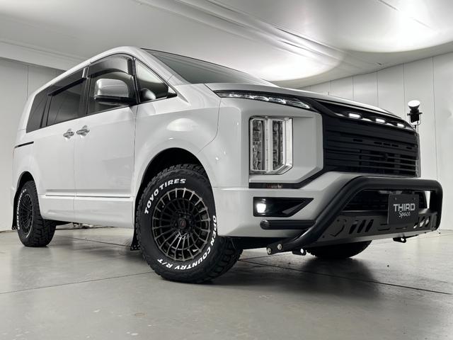 デリカD:5 P GOQBUTO-RIIIメタルグレー JAOS フロントグリル マッドフラップ エムクライム ノマド16inch ブラックアウトガーニッシュ OPEN COUNTRY R/T(15枚目)