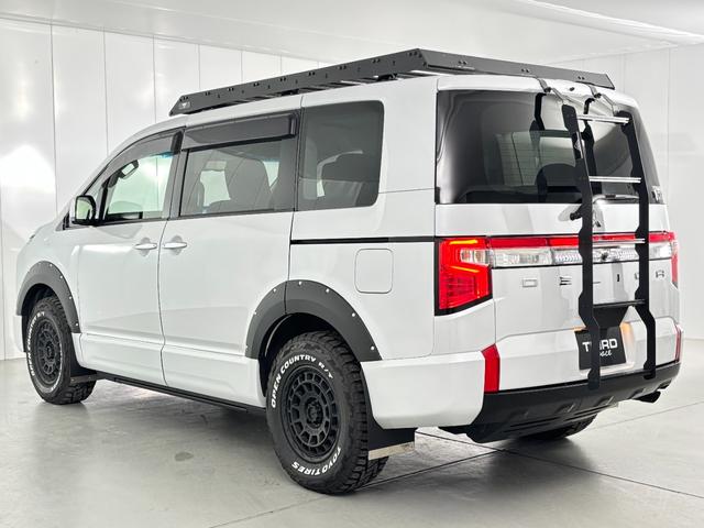 デリカＤ：５ Ｐ　サードスペースカスタム　ルーフラック　フロントバンパーガード　リアラダー　ショートマッドフラップ　ＪＡＯＳ　フロントグリル　フェンダーガーニッシュ　Ｔｙｐｅ－Ｘ　Ｗｅｄｓ　ＭＵＤＶＡＮＣＥ　１６インチ（8枚目）