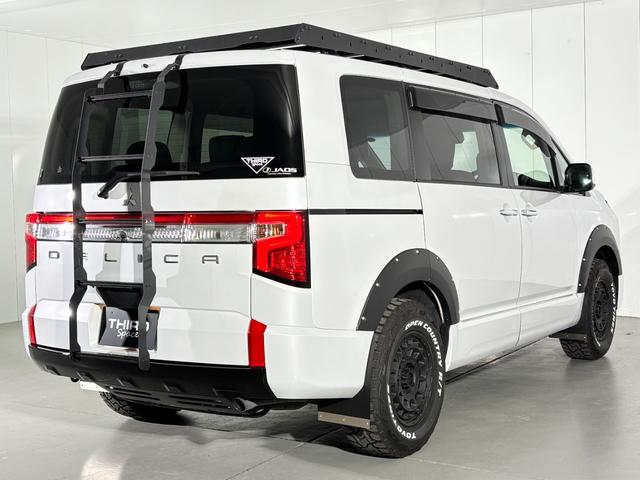 デリカＤ：５ Ｐ　サードスペースカスタム　ルーフラック　フロントバンパーガード　リアラダー　ショートマッドフラップ　ＪＡＯＳ　フロントグリル　フェンダーガーニッシュ　Ｔｙｐｅ－Ｘ　Ｗｅｄｓ　ＭＵＤＶＡＮＣＥ　１６インチ（10枚目）