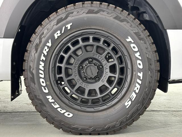 デリカＤ：５ Ｐ　サードスペースカスタム　ルーフラック　フロントバンパーガード　リアラダー　ショートマッドフラップ　ＪＡＯＳ　フロントグリル　フェンダーガーニッシュ　Ｔｙｐｅ－Ｘ　Ｗｅｄｓ　ＭＵＤＶＡＮＣＥ　１６インチ（17枚目）