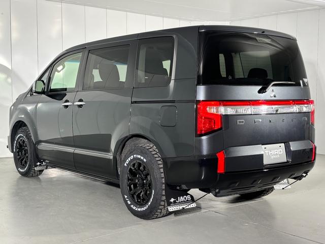 デリカＤ：５ Ｐ　ＩＰＦ　フロントグリルマーカー＆ブラックアウトグリル仕様！　リアバンパーセンターブラックアウト　オートフラッグスＧＯＱＢＵＴＯ－Ｒ３　メタルグレー　ＪＡＯＳ　マッドフラップ　ＯＰＥＮ　ＣＯＵＮＴＲＹ（8枚目）