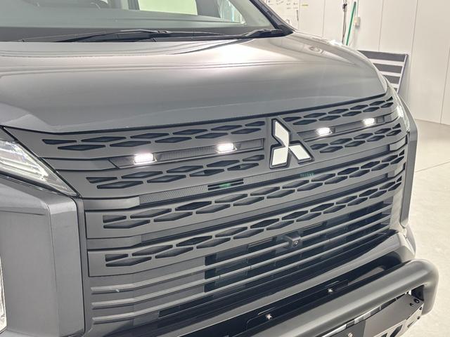 デリカＤ：５ Ｐ　ＩＰＦ　フロントグリルマーカー＆ブラックアウトグリル仕様！　リアバンパーセンターブラックアウト　オートフラッグスＧＯＱＢＵＴＯ－Ｒ３　メタルグレー　ＪＡＯＳ　マッドフラップ　ＯＰＥＮ　ＣＯＵＮＴＲＹ（12枚目）