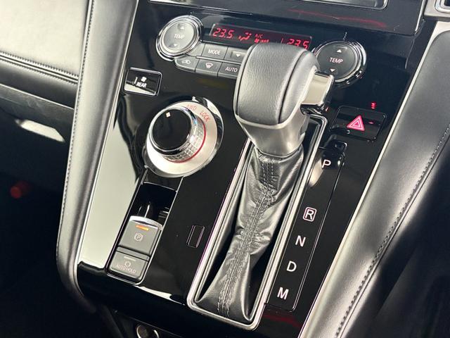 デリカＤ：５ Ｐ　ＩＰＦ　フロントグリルマーカー＆ブラックアウトグリル仕様！　リアバンパーセンターブラックアウト　オートフラッグスＧＯＱＢＵＴＯ－Ｒ３　メタルグレー　ＪＡＯＳ　マッドフラップ　ＯＰＥＮ　ＣＯＵＮＴＲＹ（33枚目）