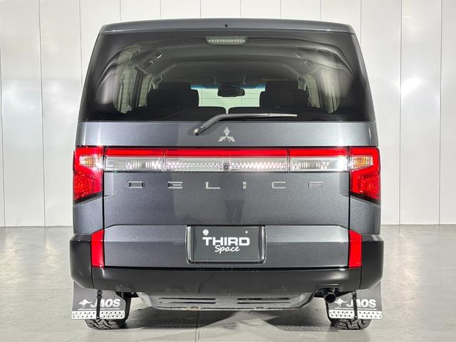 デリカＤ：５ Ｐ　サードスペースオリジナルフロントバンパー装着！　ＪＡＯＳ　フロイトグリル　マッドガード　リアバンパーセンターブラックアウト　クリアランスランプ＆フォグランプガーニッシュブラックアウト　ＸＪ０８（9枚目）