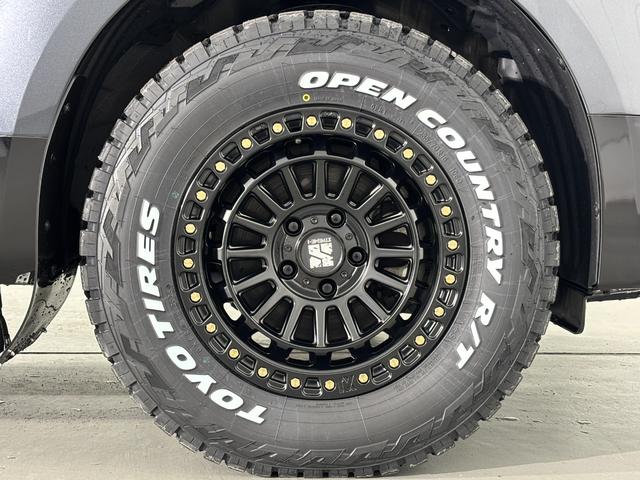 デリカＤ：５ Ｐ　サードスペースオリジナルフロントバンパー装着！　ＪＡＯＳ　フロイトグリル　マッドガード　リアバンパーセンターブラックアウト　クリアランスランプ＆フォグランプガーニッシュブラックアウト　ＸＪ０８（14枚目）