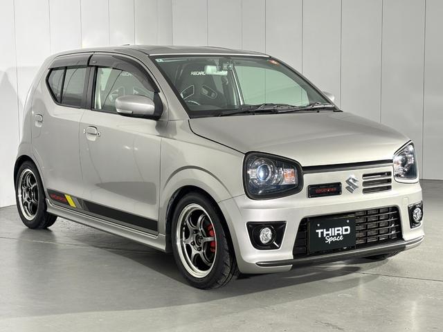 アルトワークス ベースグレード　アドバンレーシングＲＧ－Ｄ２　シバタイヤ３００　Ｒ２３　装着！　フロントグリル・リアガーニッシュマットブラックラッピング　ＲＥＣＡＲＯシート　ナビ・ドラレコ（6枚目）