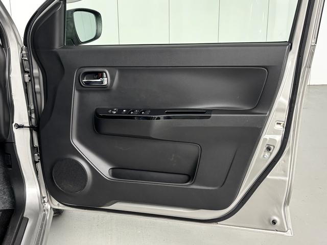 アルトワークス ベースグレード　アドバンレーシングＲＧ－Ｄ２　シバタイヤ３００　Ｒ２３　装着！　フロントグリル・リアガーニッシュマットブラックラッピング　ＲＥＣＡＲＯシート　ナビ・ドラレコ（31枚目）