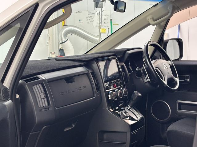 デリカＤ：５ Ｄ　パワーパッケージ　オートフラッグス　ＧＯＱＢＵＴＯ　ＲＥＶＯ　ＢＵＳＴＥＲＳ２０８０ＨＤ改　装着！　ＡＬＰＩＮＥ　ＢＩＧ－Ｘ　大型ナビ　リアフリップダウンモニターダブルゾーン再生可能！　バトルシップネオ　１６インチ（20枚目）