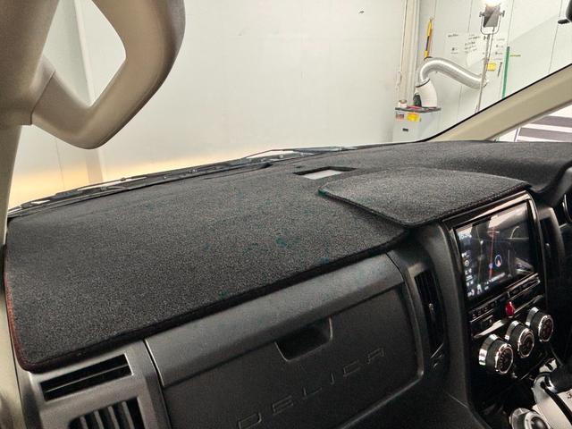 デリカＤ：５ Ｄ　パワーパッケージ　オートフラッグス　ＧＯＱＢＵＴＯ　ＲＥＶＯ　ＢＵＳＴＥＲＳ２０８０ＨＤ改　装着！　ＡＬＰＩＮＥ　ＢＩＧ－Ｘ　大型ナビ　リアフリップダウンモニターダブルゾーン再生可能！　バトルシップネオ　１６インチ（31枚目）