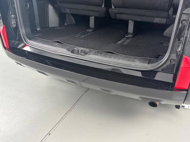 デリカＤ：５ Ｐ　ブラックアウトカスタム　フロントグリル＆クリアランスランプ＆フォグランプガーニッシュ　ＩＰＦフロントグリルマーカーアンバー色　ＧＯＱＢＵＴＯ－ＲＩＩＩ　テクスチャブラック　Ｗｅｄｓ　ＭＵＤＶＡＮＣＥ（18枚目）