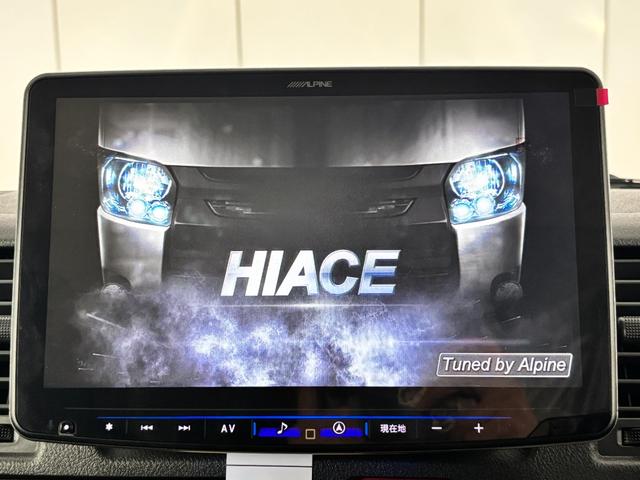 ハイエースバン ロングDX GLパッケージ アルパイン ALPINE BIG-X 11インチナビ IPF フロントグリルマーカー ホワイトレタータイヤ EAGLE #1 NASCAR MID×DODコラボホイール ウシャリン(4枚目)