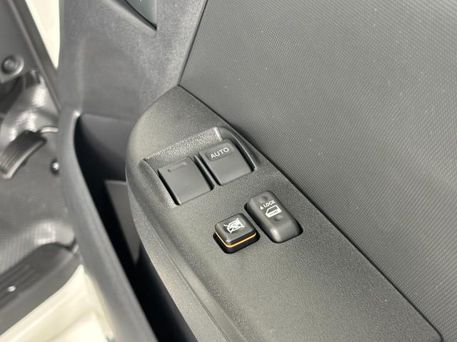 ハイエースバン ロングDX GLパッケージ アルパイン ALPINE BIG-X 11インチナビ IPF フロントグリルマーカー ホワイトレタータイヤ EAGLE #1 NASCAR MID×DODコラボホイール ウシャリン(29枚目)