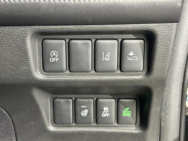 デリカD:5 P ブラックアウトカスタム フロントグリル・クリアランスガーニッシュ・フォグランプガーニッシュ シャモニーグレード用ブラックアルミホイール JAOS マッドガードIII バックドアスカッフプロテクター(32枚目)