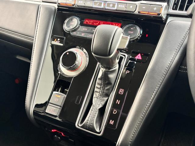 デリカＤ：５ シャモニー　シャモニーカスタム　ＡＬＰＩＮＥ　ＢＩＧ－Ｘ　１１インチ　ＩＰＦ　フロントグリルマーカーホワイト　４×４エンジニアリング　１７インチ　ＯＰＥＮ　ＣＯＵＮＴＲＹ　Ａ／ＴＩＩＩ　ＪＡＯＳ　マッドガード（7枚目）