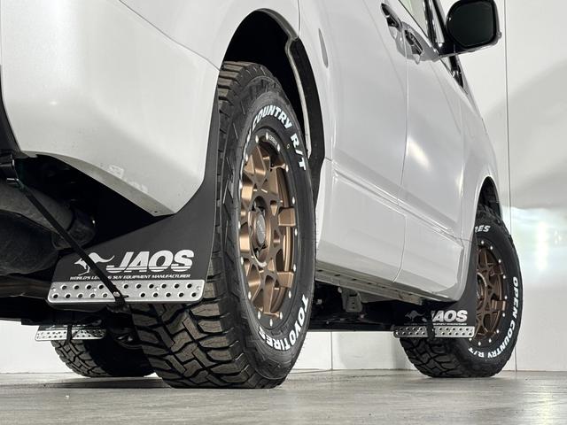 デリカＤ：５ ブラックエディション　ブラックエディションカスタム　ＡＬＰＩＮＥ　ＢＩＧ－Ｘ　１１インチ　ＢＵＳＴＥＲＳ２０８０ＨＤ／改　ＲＡＹＳ　Ｍ８　ｘＢ　ｅｄｉｔｉｏｎ　１６インチ　ＪＡＯＳ　マッドガードＩＩＩ（17枚目）