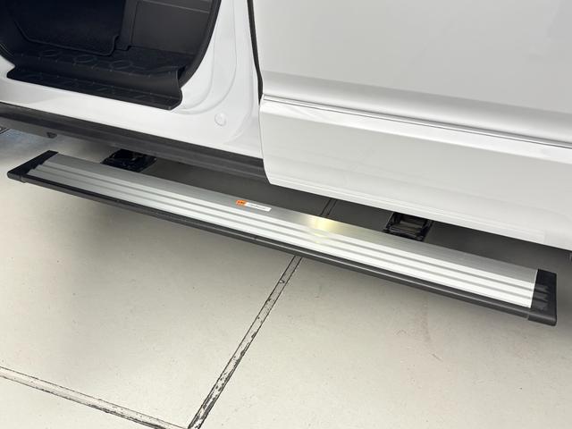 デリカＤ：５ ブラックエディション　ブラックエディションカスタム　ＡＬＰＩＮＥ　ＢＩＧ－Ｘ　１１インチ　ＢＵＳＴＥＲＳ２０８０ＨＤ／改　ＲＡＹＳ　Ｍ８　ｘＢ　ｅｄｉｔｉｏｎ　１６インチ　ＪＡＯＳ　マッドガードＩＩＩ（30枚目）