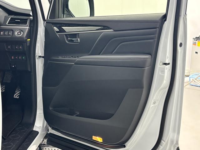 デリカＤ：５ ブラックエディション　ブラックエディションカスタム　ＡＬＰＩＮＥ　ＢＩＧ－Ｘ　１１インチ　ＢＵＳＴＥＲＳ２０８０ＨＤ／改　ＲＡＹＳ　Ｍ８　ｘＢ　ｅｄｉｔｉｏｎ　１６インチ　ＪＡＯＳ　マッドガードＩＩＩ（32枚目）