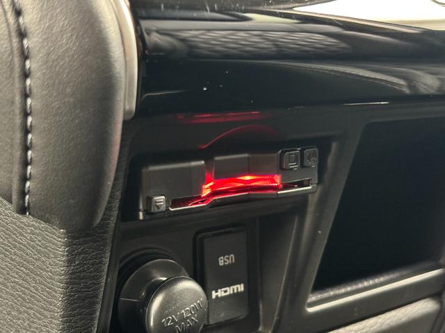 デリカＤ：５ ブラックエディション　ブラックエディションカスタム　ＡＬＰＩＮＥ　ＢＩＧ－Ｘ　１１インチ　ＢＵＳＴＥＲＳ２０８０ＨＤ／改　ＲＡＹＳ　Ｍ８　ｘＢ　ｅｄｉｔｉｏｎ　１６インチ　ＪＡＯＳ　マッドガードＩＩＩ（38枚目）