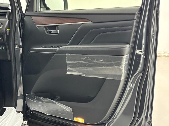 デリカＤ：５ Ｐ　純正１０．１インチナビ　フロントグリル＆リアバンパーブラックアウトカスタム　オートフラッグスＧＯＱＢＵＴＯ－ＲＩＩＩ＆ＢＵＳＴＥＲＳ２０８０ＨＤ／改　Ｗｅｄｓ　ＭＵＤＶＡＮＣＥ　１６インチＡＷ（41枚目）