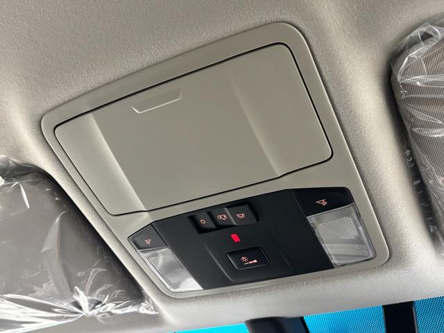 デリカＤ：５ Ｐ　純正１０．１インチナビ　フロントグリル＆リアバンパーブラックアウトカスタム　オートフラッグスＧＯＱＢＵＴＯ－ＲＩＩＩ＆ＢＵＳＴＥＲＳ２０８０ＨＤ／改　Ｗｅｄｓ　ＭＵＤＶＡＮＣＥ　１６インチＡＷ（44枚目）