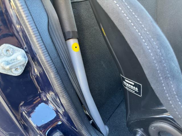 ロードスター ＳＰ　ＦＲ　ハードトップ　色替車　バケットシート　キーレス　ロールバー　タイミングベルト交換済　新品ＢＭＳアルミ　新品ＴＯＹＯタイヤＰＲＯＸＥＳ　Ｒ１Ｒ　ＢＬＩＴＳ車高調　ＬＳＤ（グレードＳＰは標準装備）（36枚目）