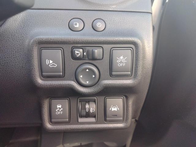 ノート ｅ－パワー　Ｘ　１２カ月走行距離無制限保証　アラウンドビューモニター　レーンアシスト　衝突被害軽減システム　ＥＴＣ　ＢＬＵＥＴＯＯＴＨ接続　プッシュスタート　オートライト　スマートキー　横滑り防止装置　電動格納ミラー（35枚目）