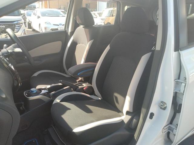 ノート ｅ－パワー　Ｘ　１２カ月走行距離無制限保証　アラウンドビューモニター　レーンアシスト　衝突被害軽減システム　ＥＴＣ　ＢＬＵＥＴＯＯＴＨ接続　プッシュスタート　オートライト　スマートキー　横滑り防止装置　電動格納ミラー（45枚目）