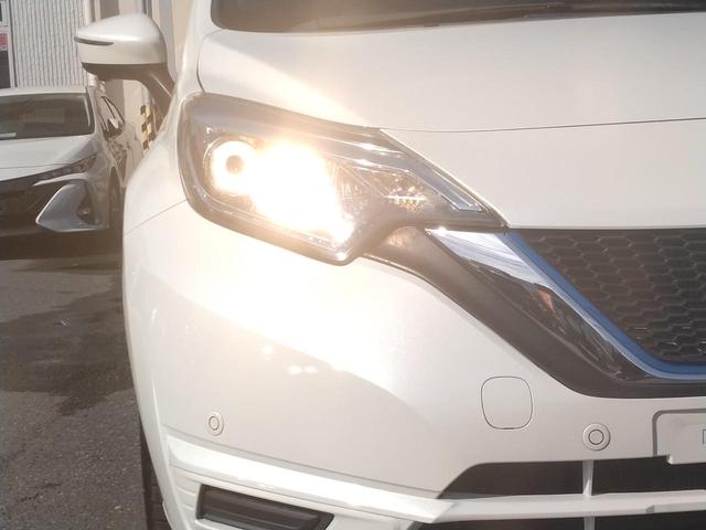 ノート ｅ－パワー　Ｘ　１２カ月走行距離無制限保証　アラウンドビューモニター　レーンアシスト　衝突被害軽減システム　ＥＴＣ　ＢＬＵＥＴＯＯＴＨ接続　プッシュスタート　オートライト　スマートキー　横滑り防止装置　電動格納ミラー（47枚目）