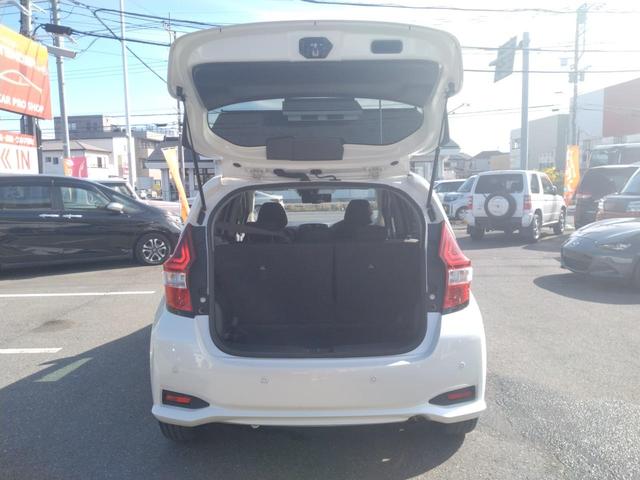 ノート ｅ－パワー　Ｘ　１２カ月走行距離無制限保証　アラウンドビューモニター　レーンアシスト　衝突被害軽減システム　ＥＴＣ　ＢＬＵＥＴＯＯＴＨ接続　プッシュスタート　オートライト　スマートキー　横滑り防止装置　電動格納ミラー（50枚目）