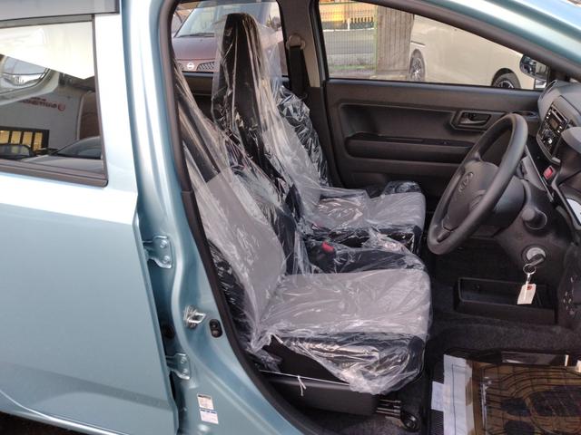 ミライース L SAIII 12ヶ月距離無制限保証 4WD ワイドFM CD AUX アイドリングストップ オートマチックハイビーム 衝突軽減ブレーキ キーレス クリアランスソナー オートライト スペアキー マニュアルエアコン(3枚目)