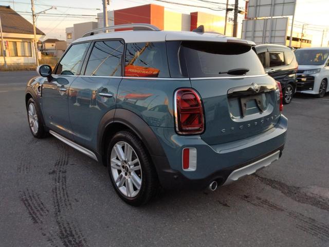 ＭＩＮＩ クーパーＳＤ　クロスオーバー　オール４　６ヶ月距離無制限保証　前後ドライブレコーダー　ＥＴＣ　クルーズコントロール　シートヒーター　４ＷＤ　Ｂｌｕｅｔｏｏｔｈオーディオ　キャメルレザー　セージグリーン（15枚目）