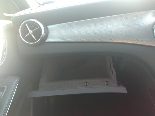ＧＬＡクラス ＧＬＡ２２０　４マチック　６カ月走行距離無制限保証　４ＷＤ　パノラミックスライディングルーフ　前後ドラレコ　ＥＴＣ　バックカメラ　クリアランスソナー　パワーシート　衝突被害軽減システム　　ＬＥＤヘッドランプ　レザーシート（27枚目）