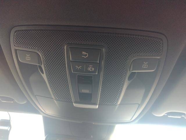 ＧＬＡクラス ＧＬＡ２２０　４マチック　６カ月走行距離無制限保証　４ＷＤ　パノラミックスライディングルーフ　前後ドラレコ　ＥＴＣ　バックカメラ　クリアランスソナー　パワーシート　衝突被害軽減システム　　ＬＥＤヘッドランプ　レザーシート（29枚目）