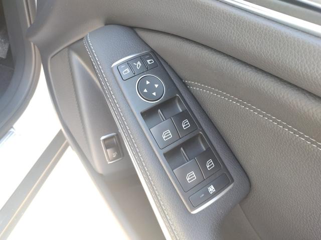 ＧＬＡクラス ＧＬＡ２２０　４マチック　６カ月走行距離無制限保証　４ＷＤ　パノラミックスライディングルーフ　前後ドラレコ　ＥＴＣ　バックカメラ　クリアランスソナー　パワーシート　衝突被害軽減システム　　ＬＥＤヘッドランプ　レザーシート（39枚目）