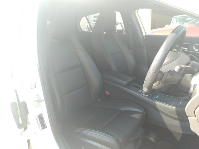 ＧＬＡクラス ＧＬＡ２２０　４マチック　６カ月走行距離無制限保証　４ＷＤ　パノラミックスライディングルーフ　前後ドラレコ　ＥＴＣ　バックカメラ　クリアランスソナー　パワーシート　衝突被害軽減システム　　ＬＥＤヘッドランプ　レザーシート（41枚目）