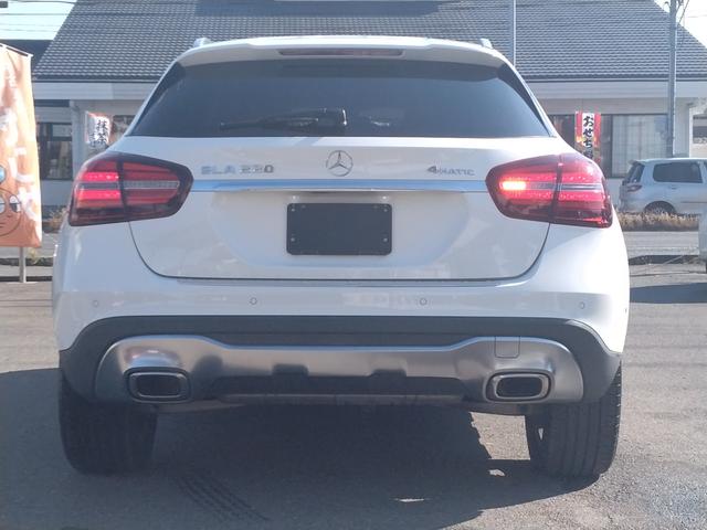 ＧＬＡクラス ＧＬＡ２２０　４マチック　６カ月走行距離無制限保証　４ＷＤ　パノラミックスライディングルーフ　前後ドラレコ　ＥＴＣ　バックカメラ　クリアランスソナー　パワーシート　衝突被害軽減システム　　ＬＥＤヘッドランプ　レザーシート（52枚目）