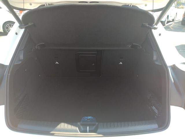 ＧＬＡクラス ＧＬＡ２２０　４マチック　６カ月走行距離無制限保証　４ＷＤ　パノラミックスライディングルーフ　前後ドラレコ　ＥＴＣ　バックカメラ　クリアランスソナー　パワーシート　衝突被害軽減システム　　ＬＥＤヘッドランプ　レザーシート（56枚目）