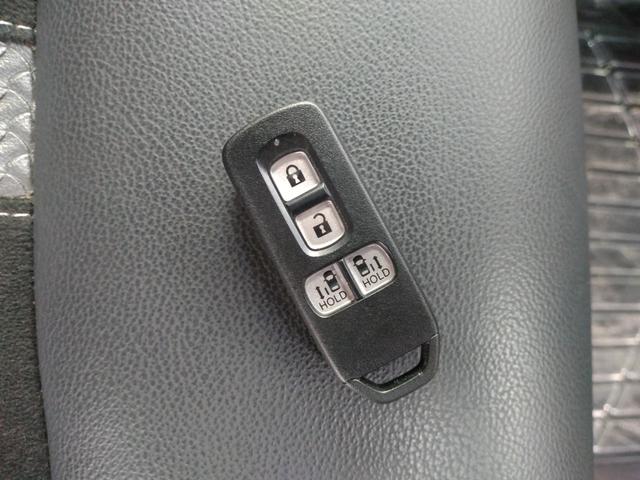 N-BOXカスタム Lターボ 12カ月走行距離無制限保証 LEDヘッドライト ドラレコ バックカメラ 両側パワースライドドア BLUETOOTH接続 衝突被害軽減システム オートライト 15インチアルミホイール シートヒーター(6枚目)