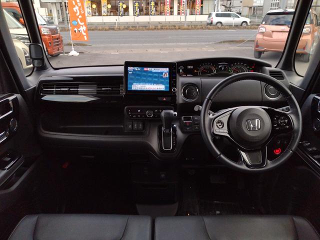 N-BOXカスタム Lターボ 12カ月走行距離無制限保証 LEDヘッドライト ドラレコ バックカメラ 両側パワースライドドア BLUETOOTH接続 衝突被害軽減システム オートライト 15インチアルミホイール シートヒーター(41枚目)