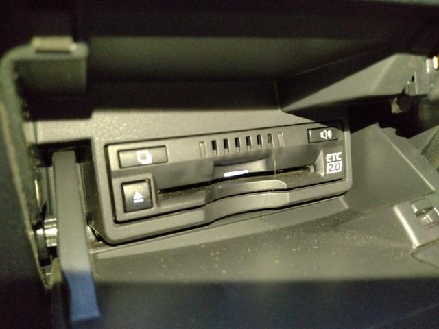 ES ES300h バージョンL 12ヶ月距離無制限保証 デジタルミラー TOM’Sエアロ マクレビ サンルーフ オートクルーズコントロール 衝突被害軽減システム 全周囲カメラ ナビ TV アルミホイール オートライト(30枚目)