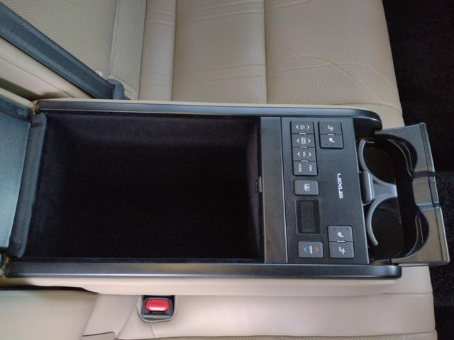 ES ES300h バージョンL 12ヶ月距離無制限保証 デジタルミラー TOM’Sエアロ マクレビ サンルーフ オートクルーズコントロール 衝突被害軽減システム 全周囲カメラ ナビ TV アルミホイール オートライト(52枚目)