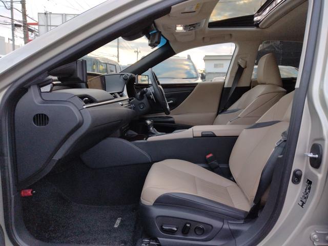 ES ES300h バージョンL 12ヶ月距離無制限保証 デジタルミラー TOM’Sエアロ マクレビ サンルーフ オートクルーズコントロール 衝突被害軽減システム 全周囲カメラ ナビ TV アルミホイール オートライト(63枚目)